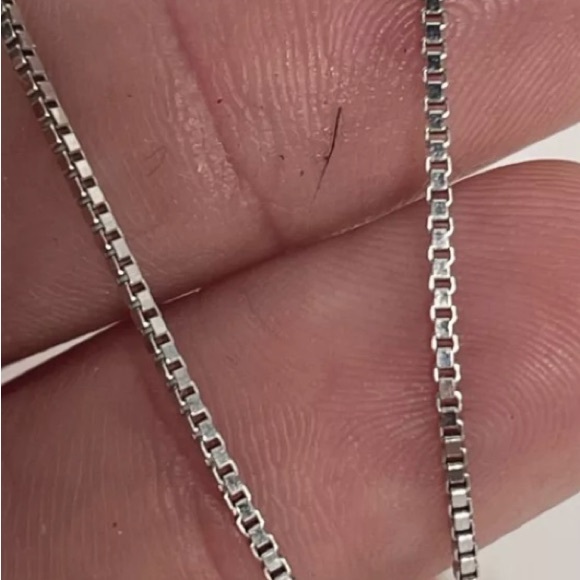 Lambert Cheng 24K Gold & Sterling Silver Zodiac Round Coin Pendant w/ 18" Chain - Picture 3 of 5